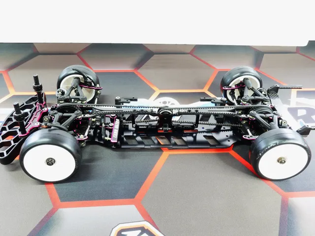 3Racing KIT-Cero Ultra-ACE voiture touring 1/10 châssis alu