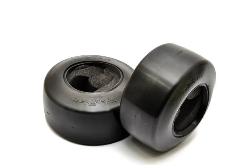 Hobao Car Parts 40128 Pneu Slick Arrière Belted 2 pcs Soft