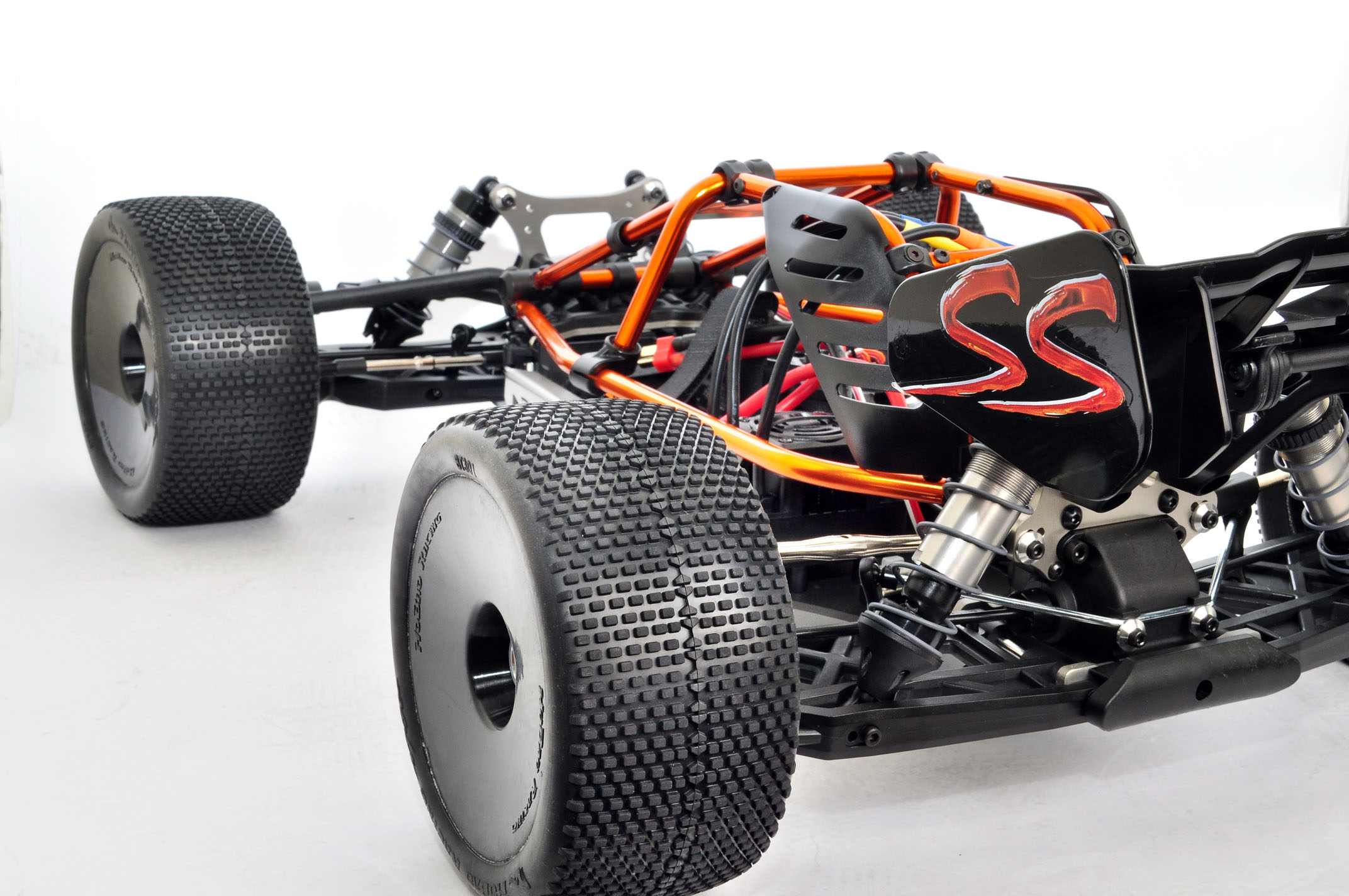 Hobao Hyper Cage HB-CTE-C150RG truggy 1/8 RTR orange