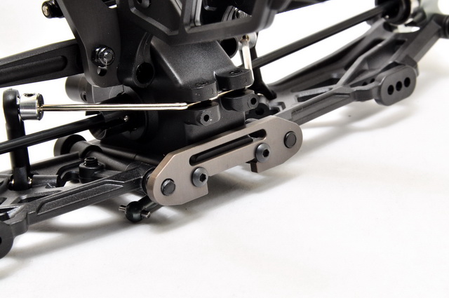 Hobao Mini ST 11064 renfort suspension arrière alu
