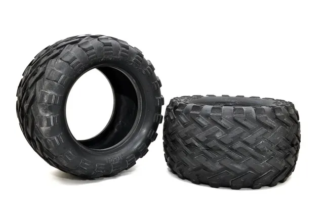 Hobao 94101 pneus avec mousses lot 2 pièce RC