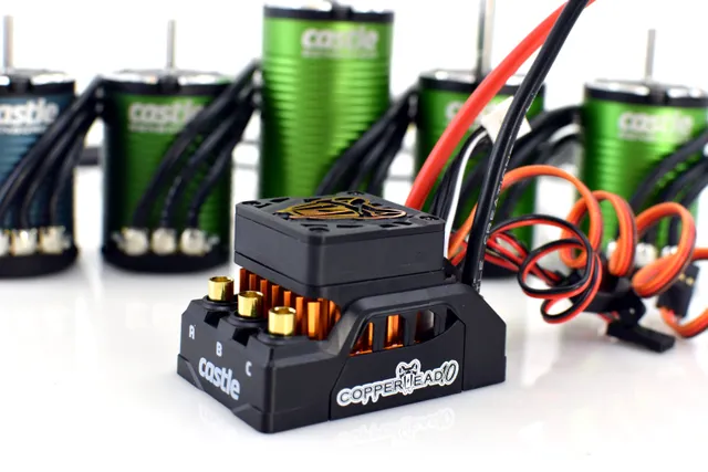 Castle Copperhead 10 combo 1415-2400KV variateur + moteur 4S