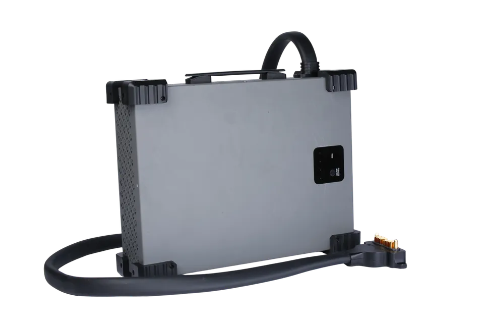 Tattu TA15000 chargeur drone 15000W 18S triphasé