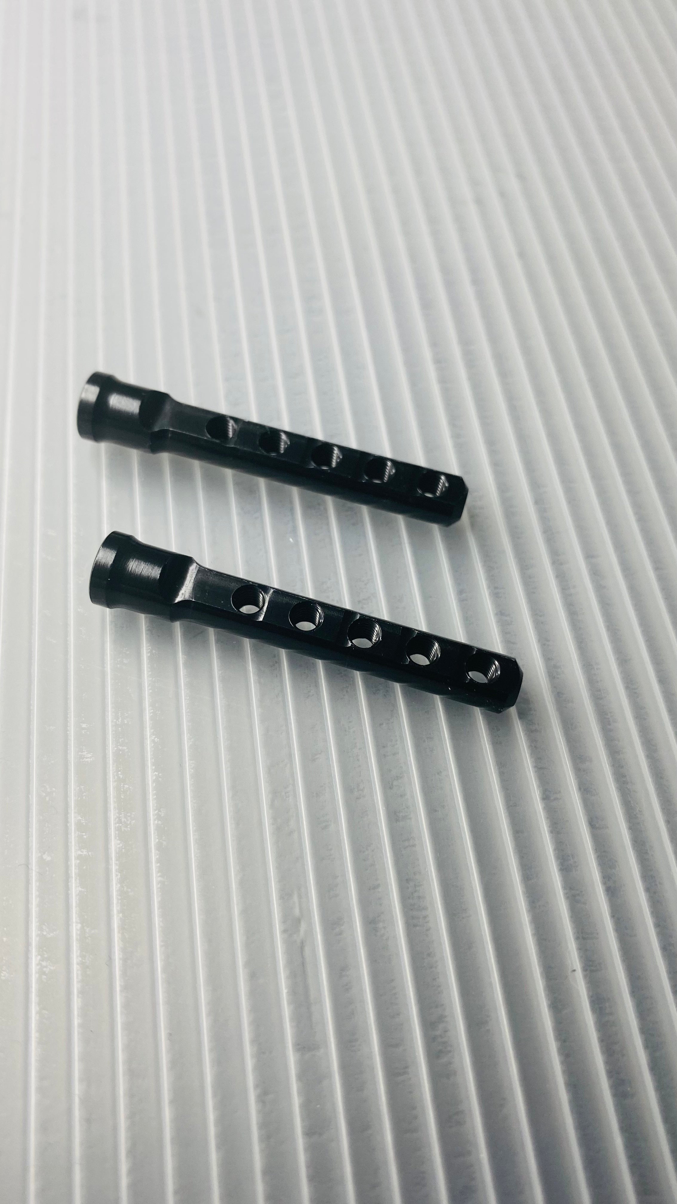 3Racing Sakura SAK-D5653 Support Carrosserie Arrière Alu Long