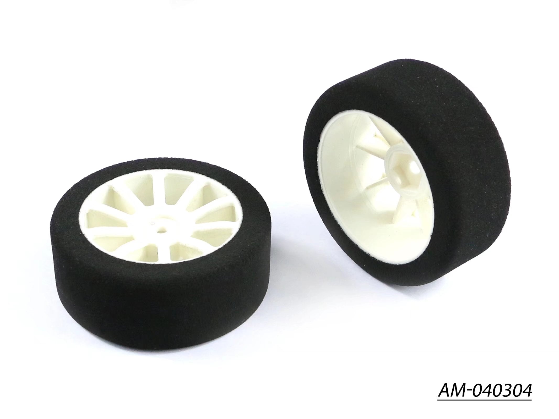 Arrowmax Foam Tires roue mousse 1/10 AR 30mm 37 Shore x2