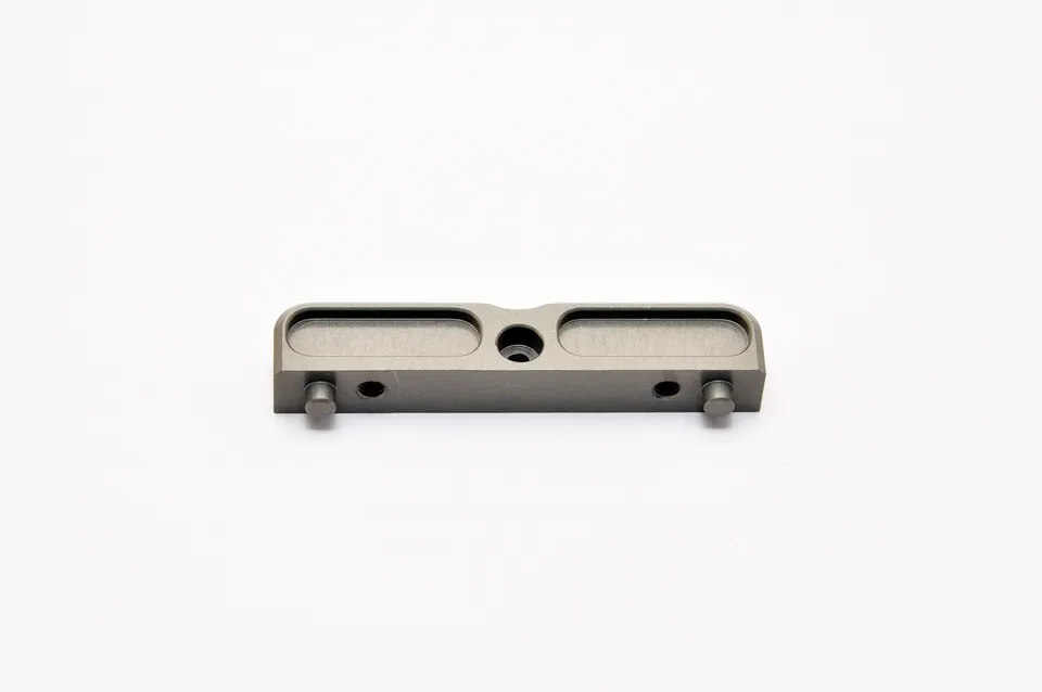 Hobao 85044 support triangle avant alu Hyper VT