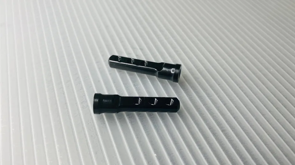 3Racing Sakura SAK-D5644 support carrosserie avant alu D5