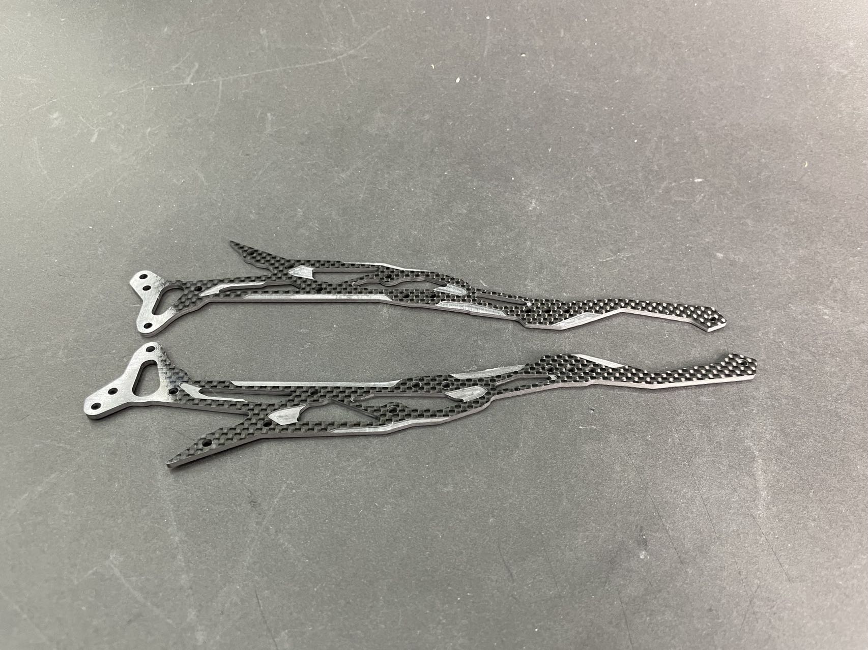 3Racing Sakura SAK-D5640 platine graphite D5 MR
