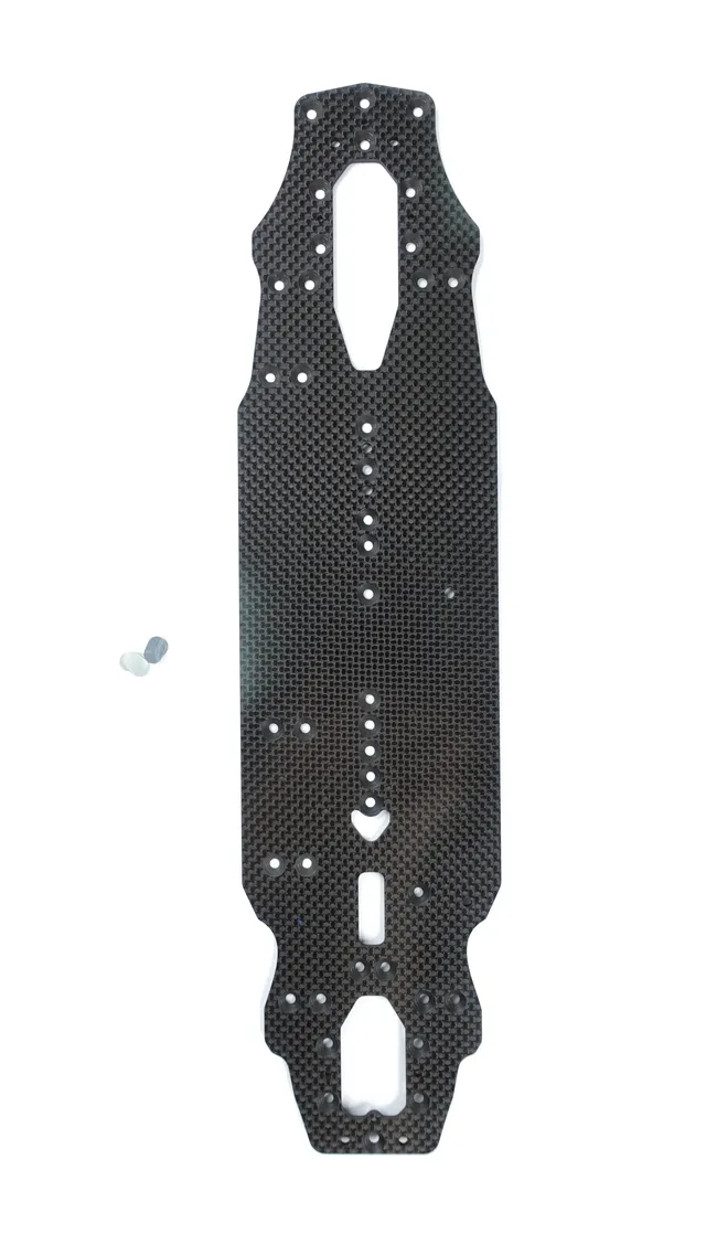 3Racing Advance SAK-A522/MH Châssis 2.25mm Medium Hard