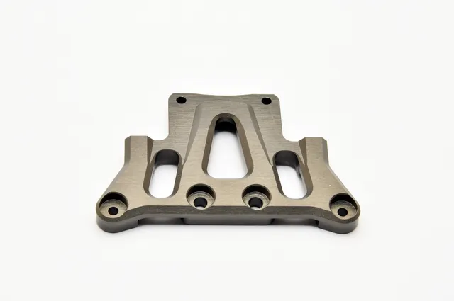 Hobao 85043 Hyper VT platine avant alu CNC
