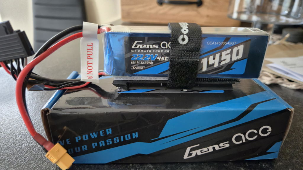 Gens Ace Classic 1450mAh 6S 45C batterie LiPo XT60