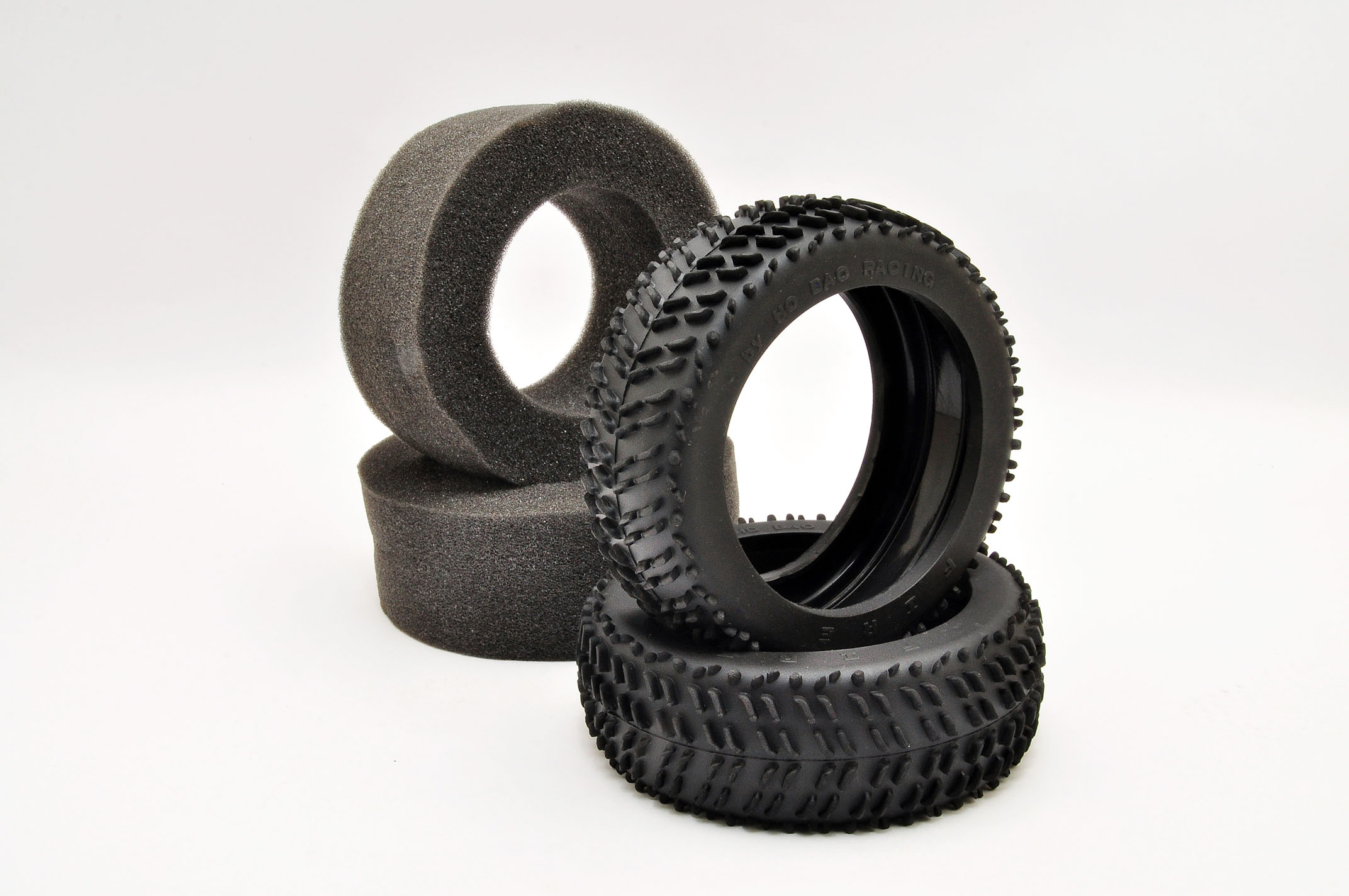 Hobao 87097 pneu buggy 1/8 NBR 2pcs