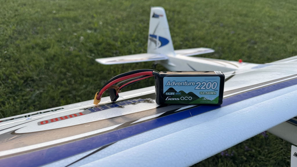 Gens Ace Adventure 2200mAh 4S batterie LiPo XT60 60C