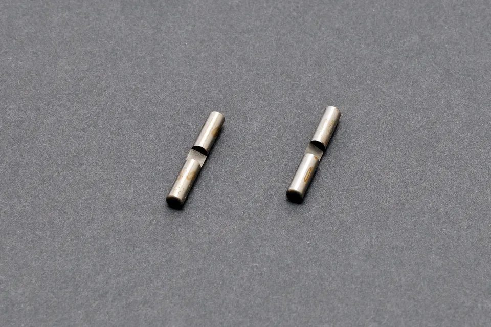 Hobao 22214 axe différentiel titane 3x21.8mm