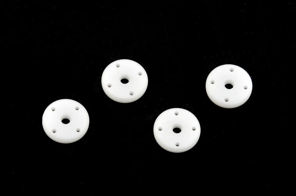 Hobao 86048 pistons amortisseur 14mm POM x4 4x1.2mm