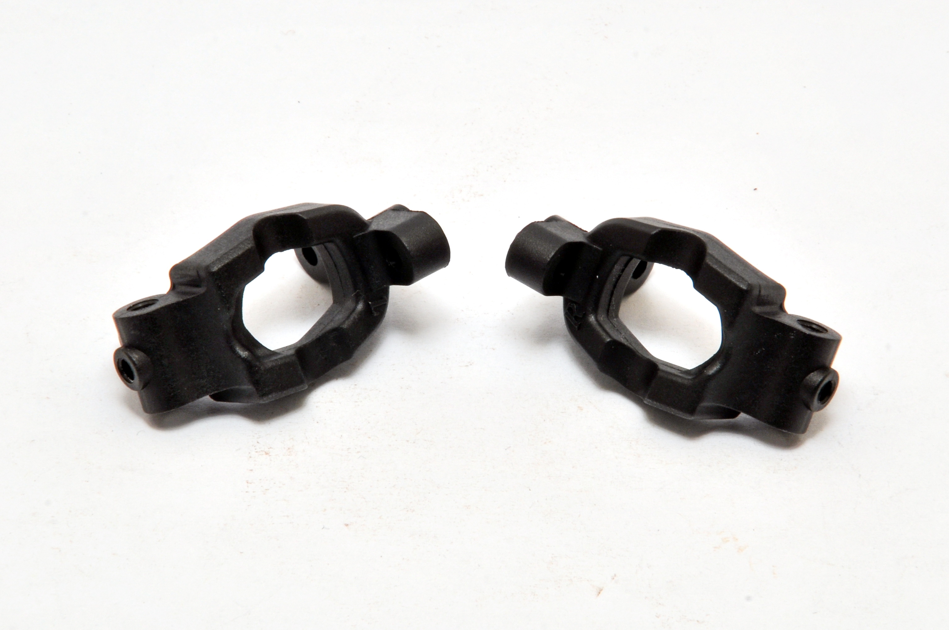 Hobao Hyper H4 41011 C-Hub fusées avant RC