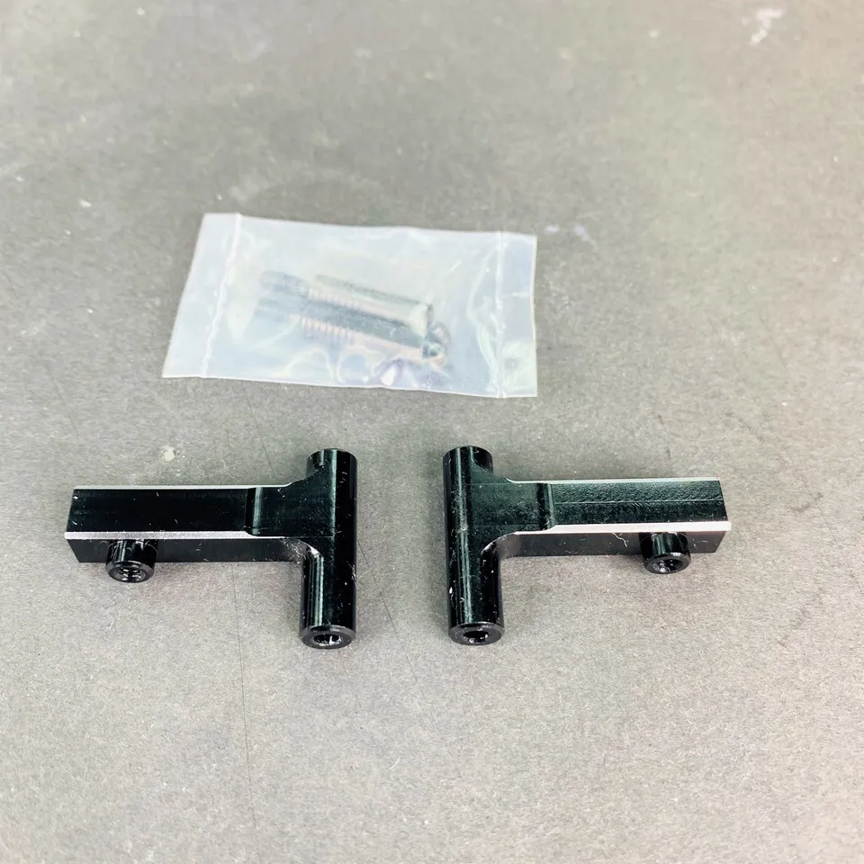 3Racing Sakura SAK-D5651 triangles avant alu supérieurs