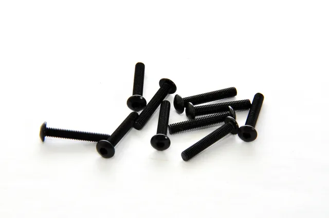 Hobao 33318 vis M3x18 mm tête ronde RC